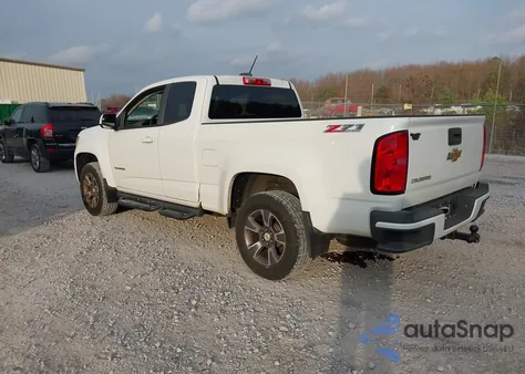 2015 Chevrolet Colorado Z71 z USA, uszkodzony, nr VIN 1GCHTCE38F1146079